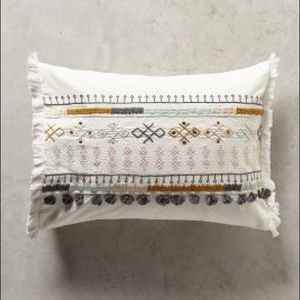 Anthropologie embroidered Kessabine Shams